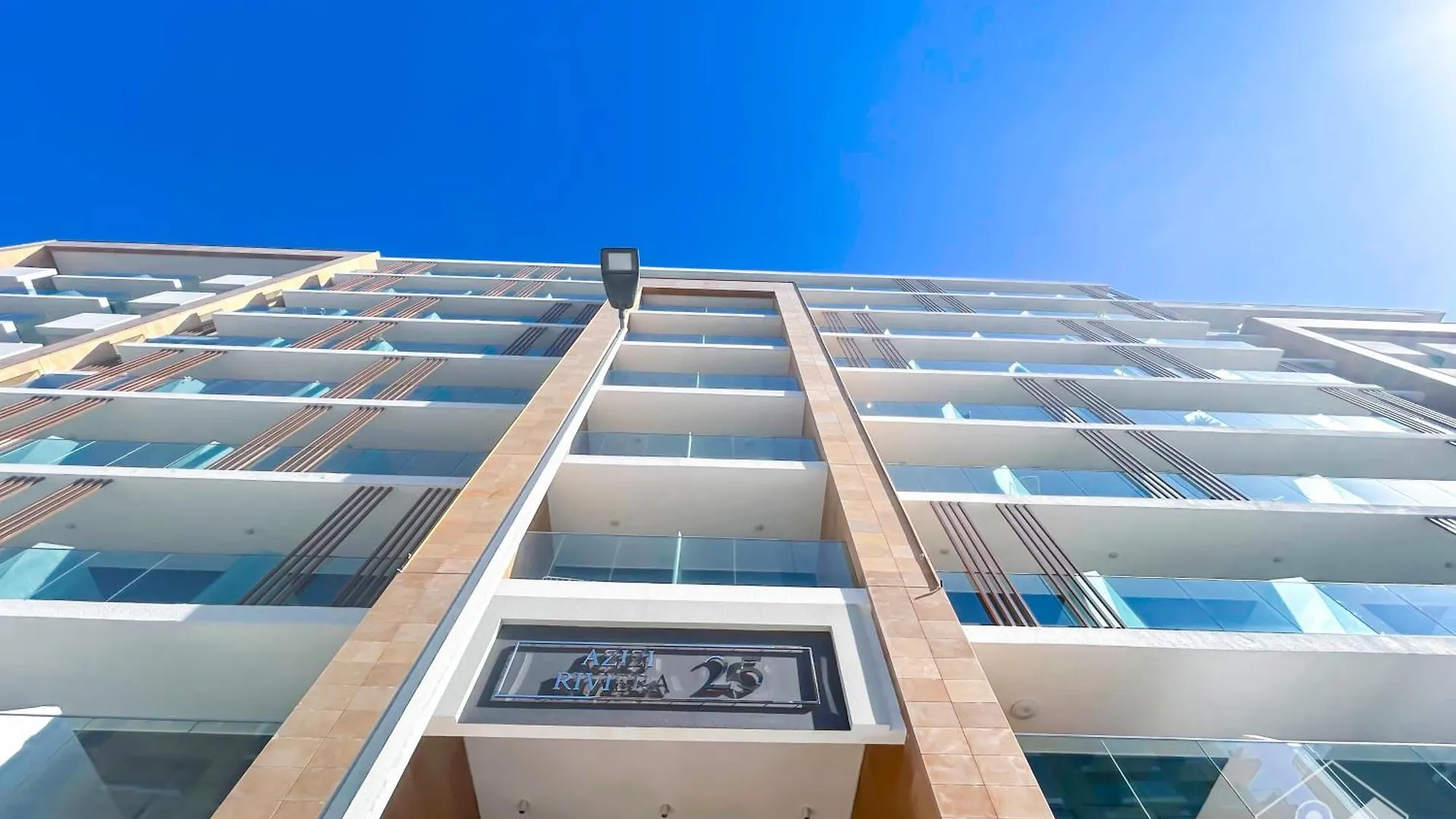 Beautiful Studio With A Spacious Balcony In Meydan Dubai United Arab Emirates