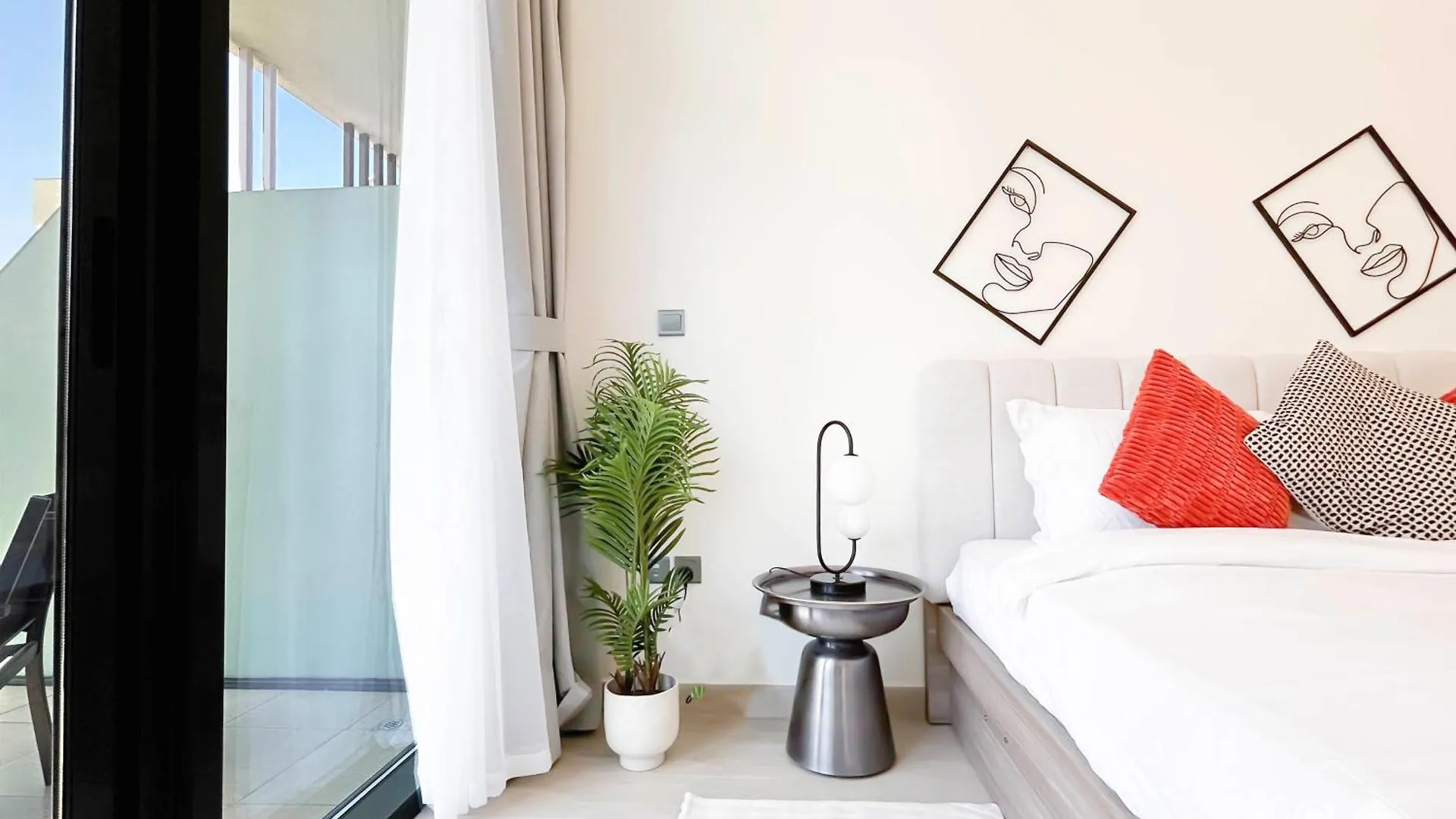 Beautiful Studio With A Spacious Balcony In Meydan Dubai 0*,  United Arab Emirates